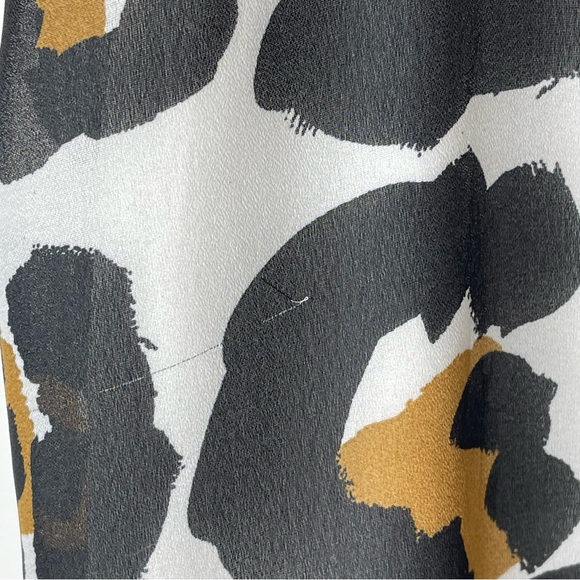 Show Me Your Mumu Cheetah Romper Small - Picture 3 of 7